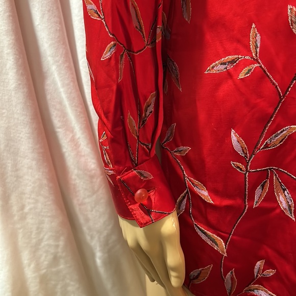 Notations Red Silk button down long sleeve shirt. Sz M - Picture 3 of 4